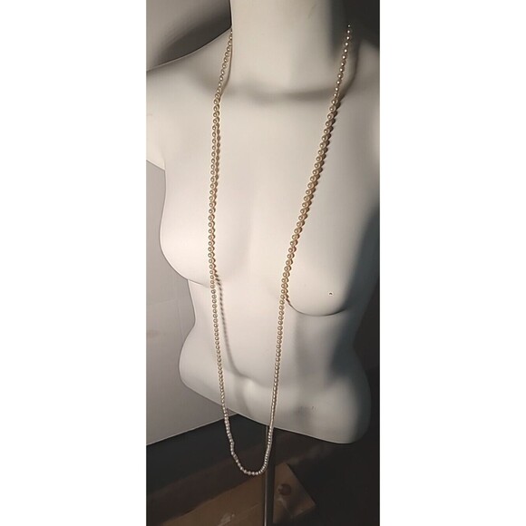 Vintage 52" Beautiful Strung Faux Pearls Necklace Layered Long - Picture 1 of 4